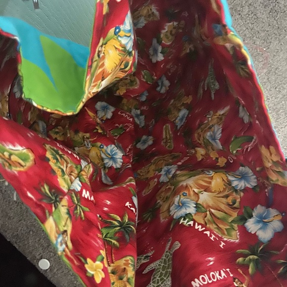 Large Reversible Hawaiian Print Tote Bag - Picture 4 of 4